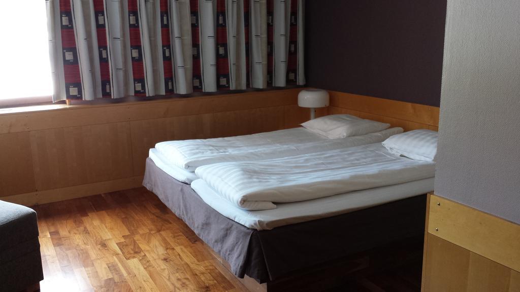 Hotell Toppen Storuman Habitación foto